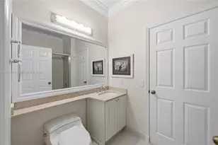 2608 Oakbrook Ct, Weston, FL 33332 - Photo 10