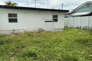 6025 SW 40th St, Miramar, FL 33023 - Photo 14