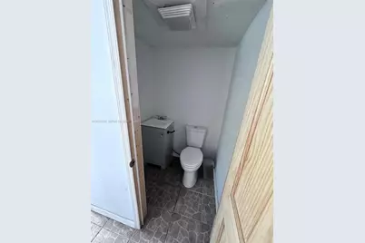 6025 SW 40th St, Miramar, FL 33023 - Photo 22