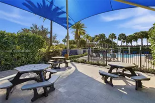 1507 SW 113th Ave, Pembroke Pines, FL 33025 - Photo 48