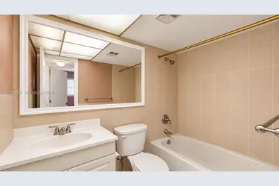 2811 N Pine Island Rd #302, Sunrise, FL 33322 - Photo 14