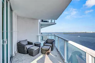 665 NE 25th St, Miami, FL 33137 - Photo 4