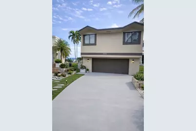 10034 SW 221st St, Cutler Bay, FL 33190 - Photo 1
