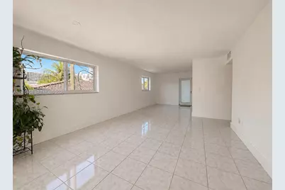 1400 Lincoln Rd #301, Miami Beach, FL 33139 - Photo 8