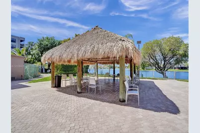 901 Colony Point Cir #501, Pembroke Pines, FL 33026 - Photo 40