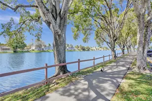 901 Colony Point Cir, Pembroke Pines, FL 33026 - Photo 38
