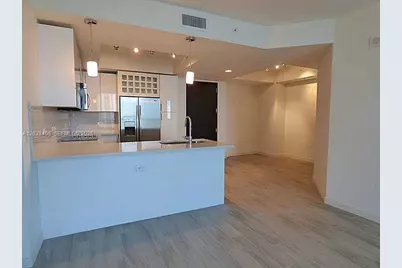 999 SW 1 Ave #1907, Miami, FL 33130 - Photo 2