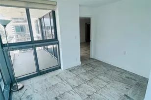 2655 Collins Ave, Miami Beach, FL 33140 - Photo 10