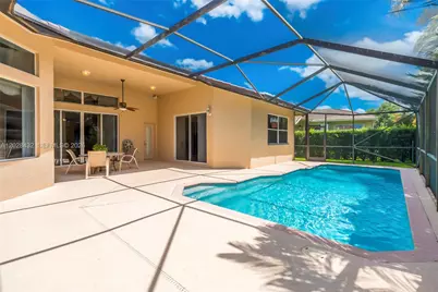 3852 Oak Ridge Cir, Weston, FL 33331 - Photo 32