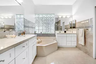 3852 Oak Ridge Cir, Weston, FL 33331 - Photo 24