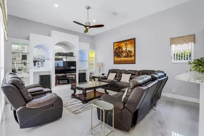3852 Oak Ridge Cir, Weston, FL 33331 - Photo 16