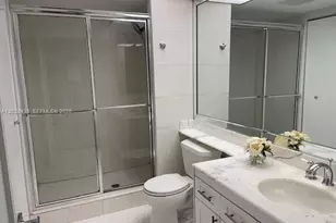 19707 Turnberry Way, Aventura, FL 33180 - Photo 30