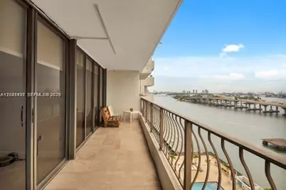 555 NE 15th St #16H, Miami, FL 33132 - Photo 18
