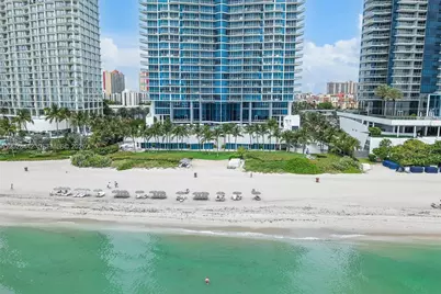 17001 Collins Ave #2307, Sunny Isles Beach, FL 33160 - Photo 42