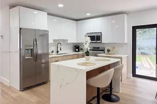 600 NW 108th Terrace, Miami, FL 33168 - Photo 6