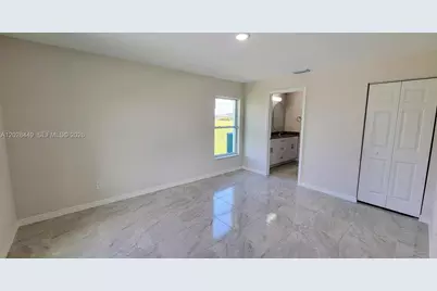 9019 E Crow Cir, Labelle, FL 33935 - Photo 10