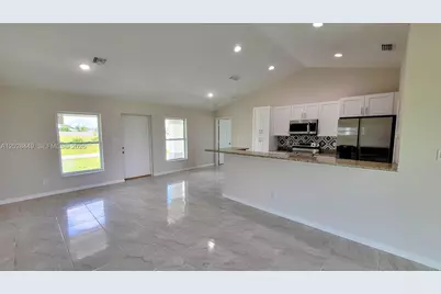 9019 E Crow Cir, Labelle, FL 33935 - Photo 16