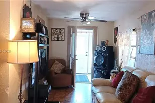 509 S Florida Ave, Avon Park, FL 33825 - Photo 8