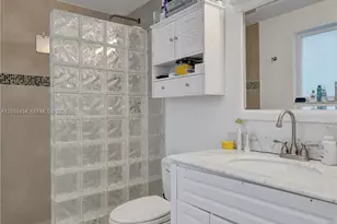 1223 NE 102nd St, Miami Shores, FL 33138 - Photo 26