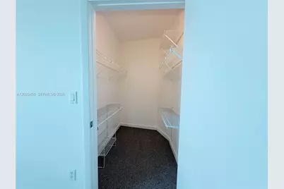 1900 N Bayshore Dr #2415, Miami, FL 33132 - Photo 22