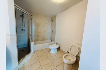 1900 N Bayshore Dr #2415, Miami, FL 33132 - Photo 18