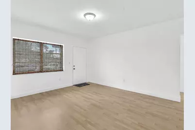 1365 NE 130th St, North Miami, FL 33161 - Photo 28