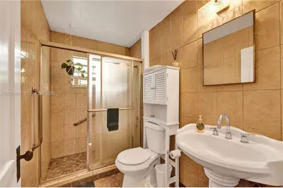 259 NE 57th St, Miami, FL 33137 - Photo 12