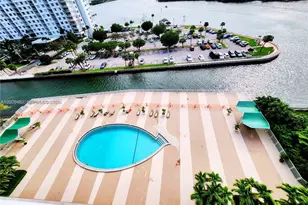400 Kings Point Dr, Sunny Isles Beach, FL 33160 - Photo 10