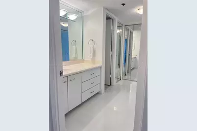 20355 NE 34th Ct #1423, Aventura, FL 33180 - Photo 6