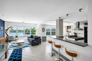 9102 W Bay Harbor Dr, Bay Harbor Islands, FL 33154 - Photo 2