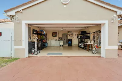 1910 SW 135th Way, Miramar, FL 33027 - Photo 14