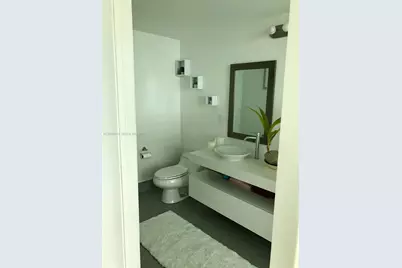 92 SW 3rd St #3712, Miami, FL 33130 - Photo 12