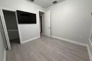 9444 SW 78th St, Miami, FL 33173 - Photo 12