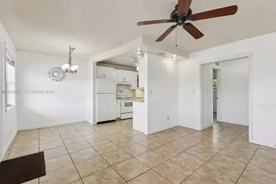 22 SE 3rd Ter #18, Dania Beach, FL 33004 - Photo 1