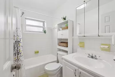 22 SE 3rd Ter #18, Dania Beach, FL 33004 - Photo 12