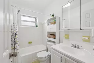 22 SE 3rd Terrace, Dania Beach, FL 33004 - Photo 12