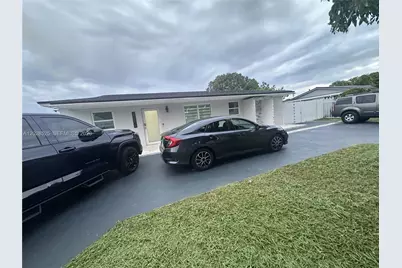 20515 NW 45th Ave, Miami Gardens, FL 33055 - Photo 2