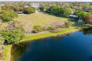 9581 SW 3rd St, Pembroke Pines, FL 33025 - Photo 26