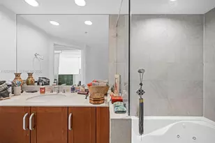 7728 Collins Ave, Miami Beach, FL 33141 - Photo 28