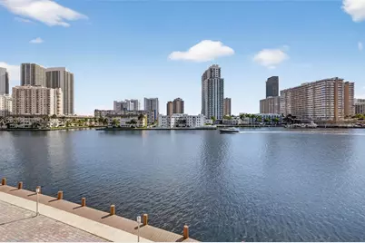 121 Golden Isles Dr #205, Hallandale Beach, FL 33009 - Photo 32