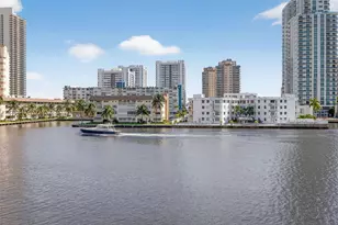 121 Golden Isles Dr, Hallandale Beach, FL 33009 - Photo 34