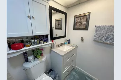 9281 Sunrise Lakes Blvd #209, Sunrise, FL 33322 - Photo 38