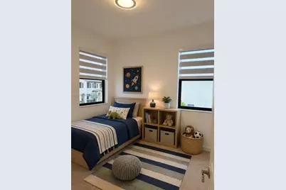 3368 W 105th Ter, Hialeah, FL 33018 - Photo 10