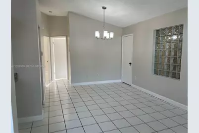 11050 SW 152nd Ct, Miami, FL 33196 - Photo 4