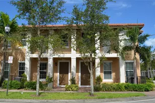 1524 SW 147th Ave, Pembroke Pines, FL 33027 - Photo 2