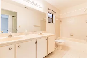 10360 NW 31st Ct, Sunrise, FL 33351 - Photo 38