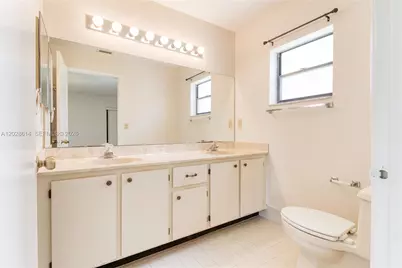 10360 NW 31st Ct, Sunrise, FL 33351 - Photo 34