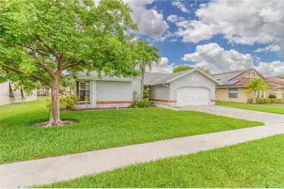 10360 NW 31st Ct, Sunrise, FL 33351 - Photo 2