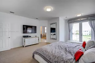 10555 NW 69th Terrace, Doral, FL 33178 - Photo 30