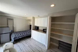 13275 NE 4th Ave, North Miami, FL 33161 - Photo 14